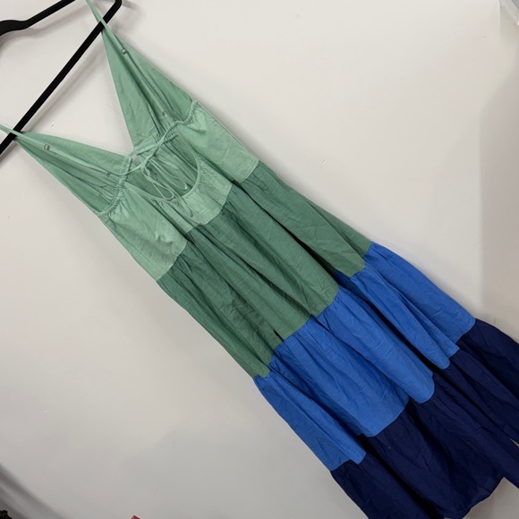 Colorblock Tiered Maxi Dress in Mint, Teal, Sky Blue & Navy S - Picture 7 of 7